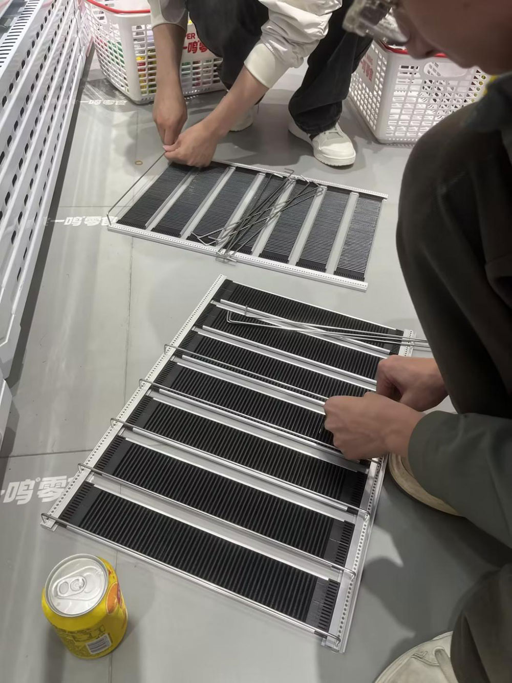 Gravity Roller Shelf-Universal Version (Black)